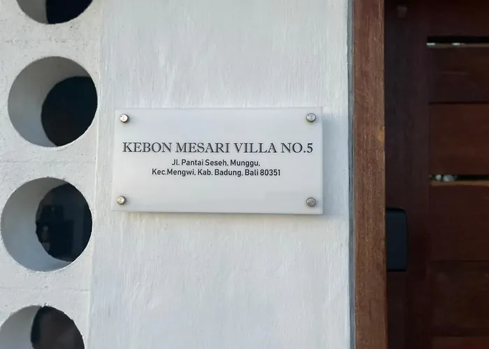Modern Seseh House In Bali 別荘 *